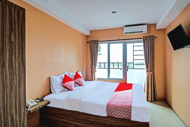 ホテル O トリダサ