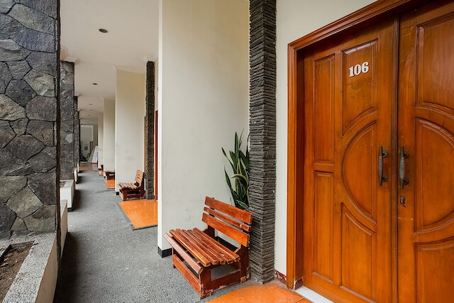 OYO 3406 パンドゥ・プリマ・ゲストハウス・シャリーア