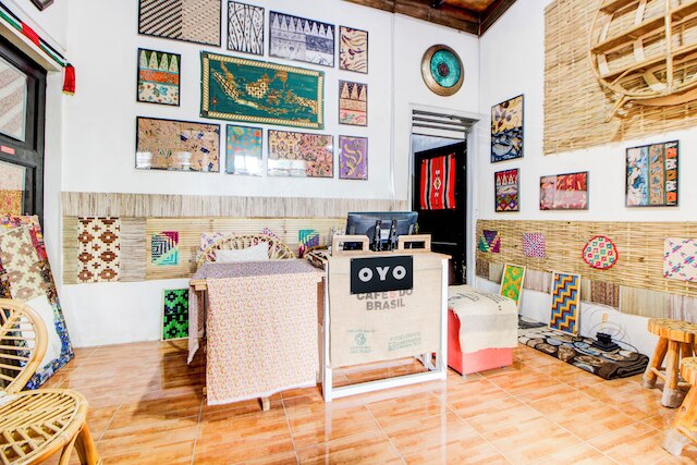 ホテル O セトゥラン ニア UGM フォーマリー パレム クチュ