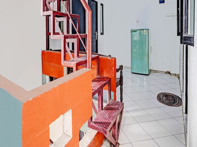 OYO Life 91589 ブンダ ホームステイ シャリア