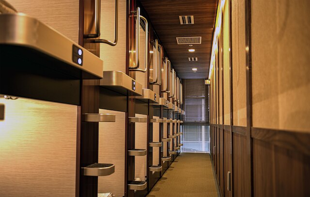 かぷせる旅籠赤坂 SPABLIC INN