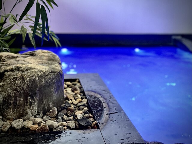 かぷせる旅籠赤坂 SPABLIC INN