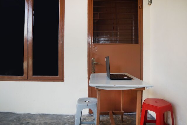 ホテル O コスト ケタパン シャリア