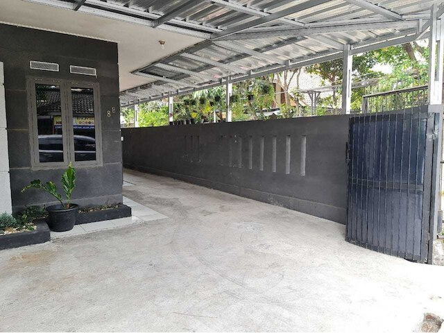 エクスプレス O 92035 ルマー シンガ  8B シャリア