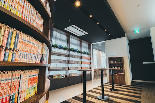 クインテッサホテル小倉 Comic&Books