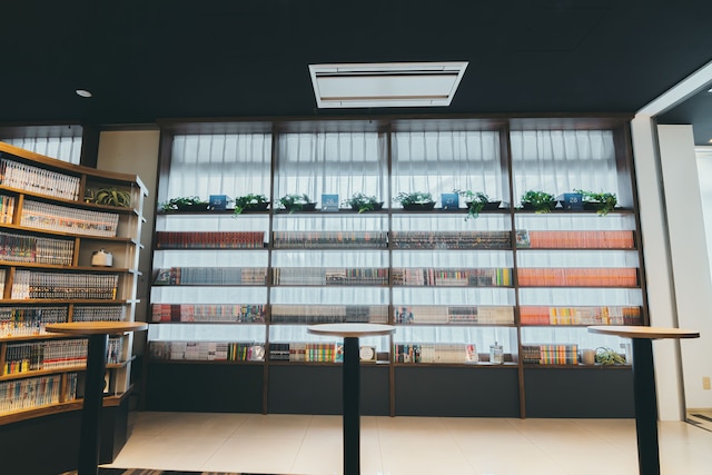 クインテッサホテル小倉 Comic&Books