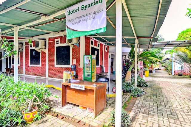 OYO 90222 ラファ パーク シャリア