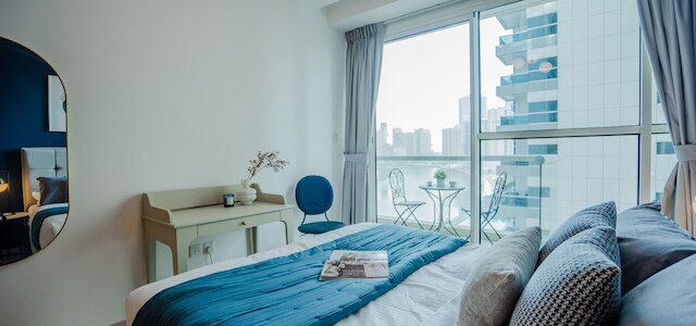 ファンシー1BRキャナルビュー