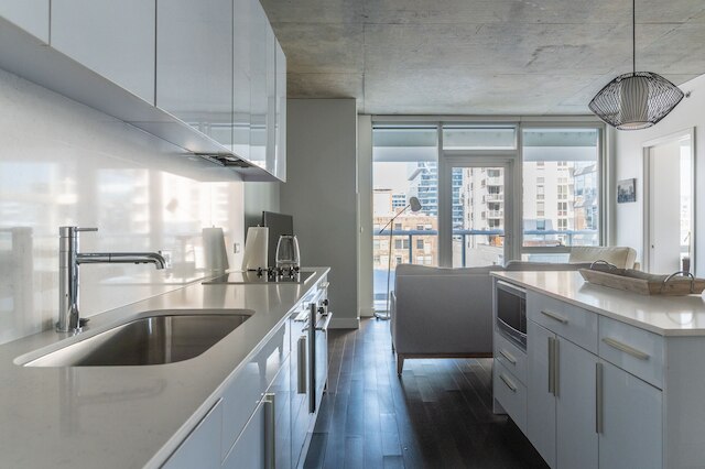 プライベートオフィス&テラス付きラグジュアリーアパート