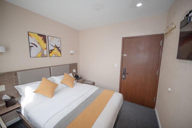 フラッシング・ガーデン・ホテル