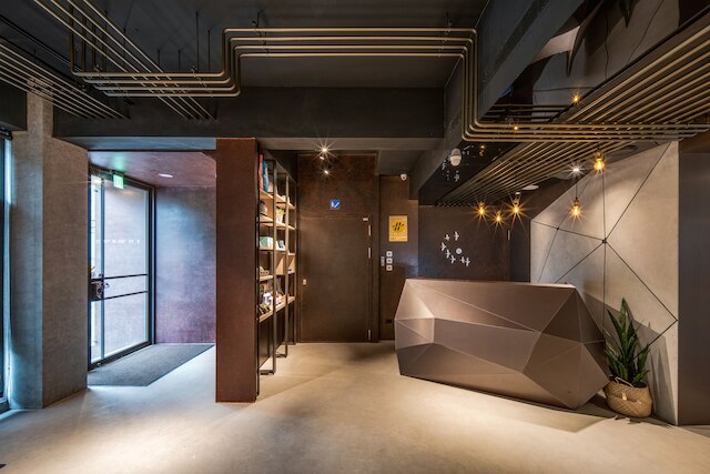 Hayata Hotel (no children under 12 years old)