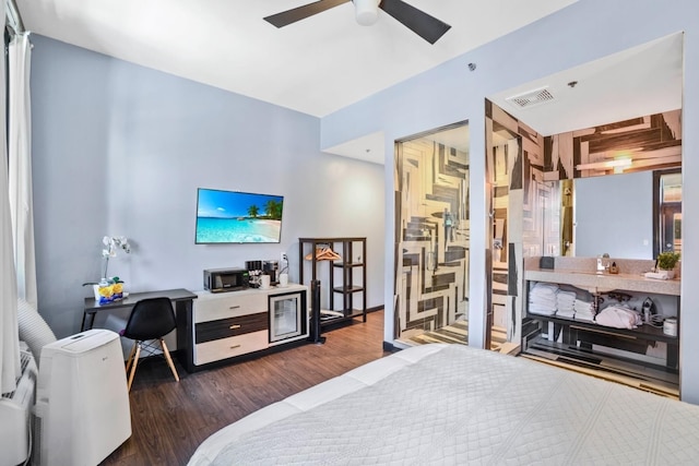 インティメイト エン スイート スタジオ