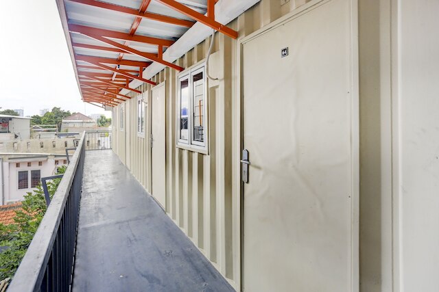 Capital O 3300 ナジャラレジデンス シャリア