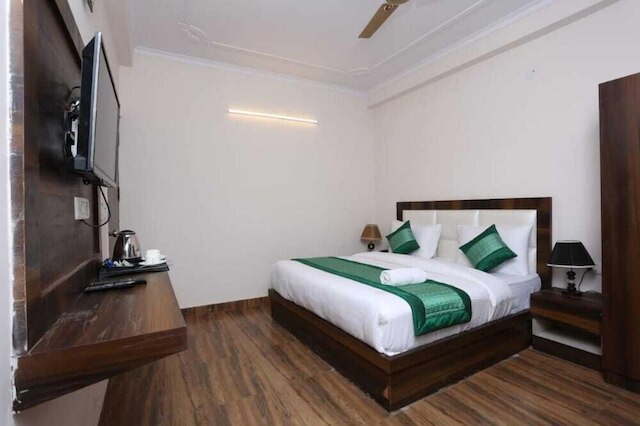 ホテル・ザ・マーズ