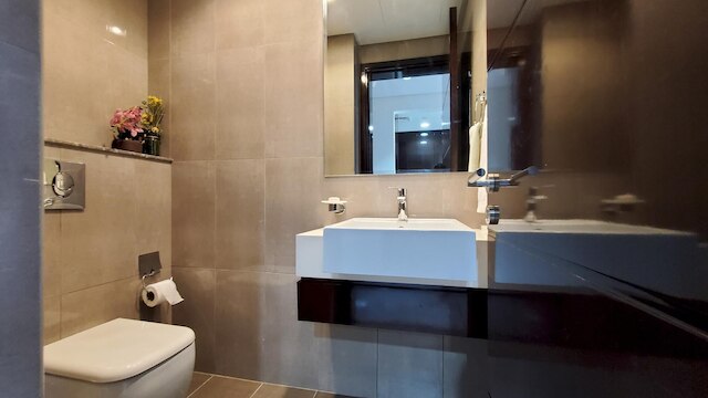 メラノ 413 アメージング ステイ ウィズ バルコニー