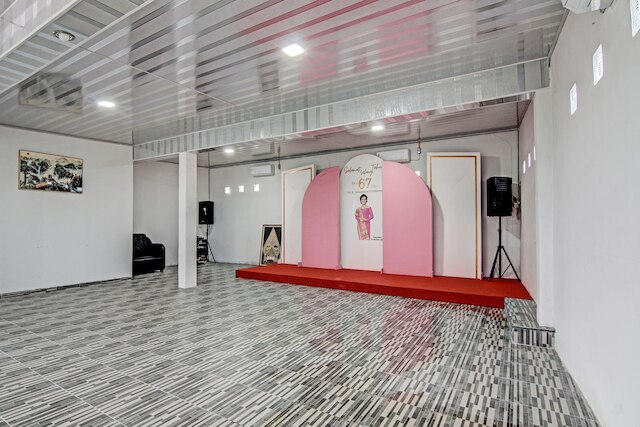 OYO  92081 マロラ ホームステイ