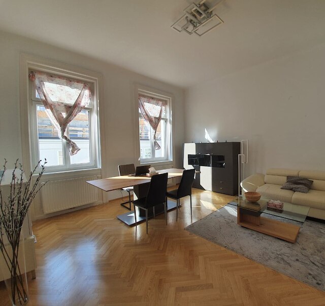 サービシエルテ・ウォーニング・イン・デア・シティ