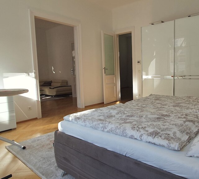 サービシエルテ・ウォーニング・イン・デア・シティ