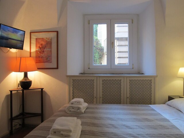 オーロラ イン パンテオン アパートメント