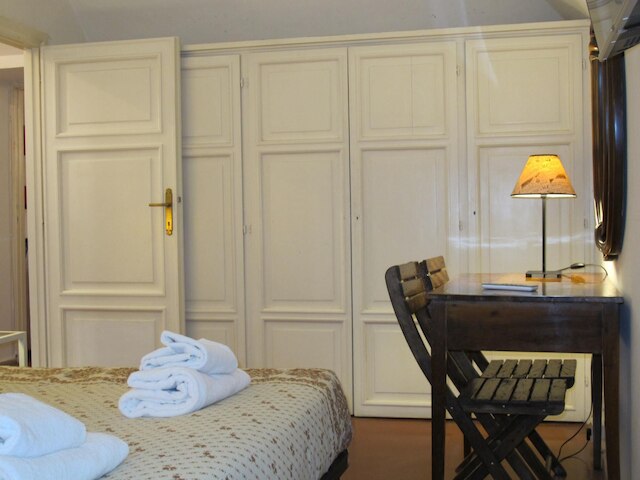 オーロラ イン パンテオン アパートメント