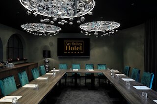 アートスイーツラグジュアリーホテル