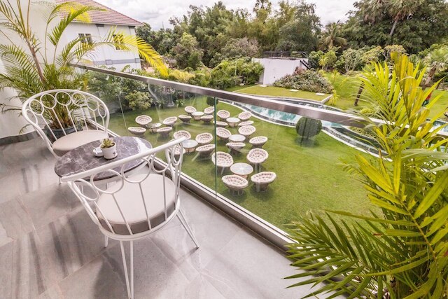 エンジョイブティックホテル&レストラン