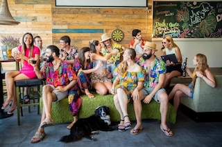 ジャングルジャファホステル年齢18から45