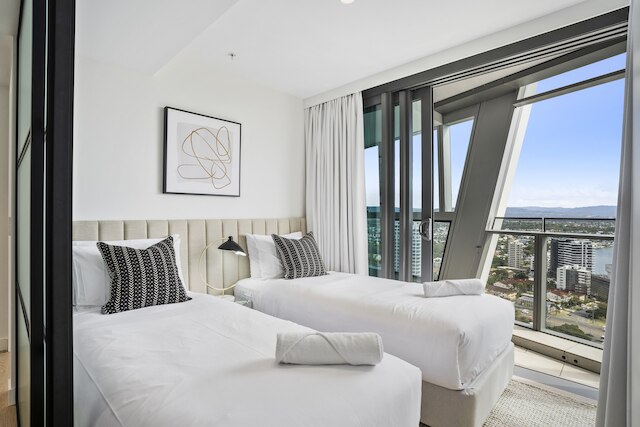 ジュエル ビーチフロント レジデンス