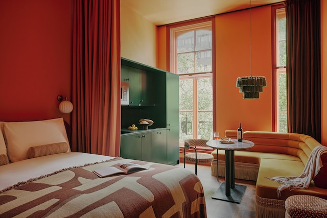 エンバーロック・ケンジントン