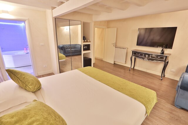 グロッティーニ・ラグジュアリー・スイーツ - パンテオン