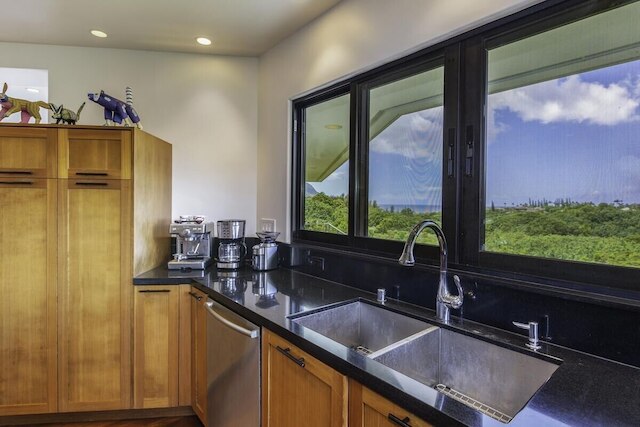 ラグジュアリー ゼン リトリート 3 ベッドルーム ホーム バイ レッドオーニング