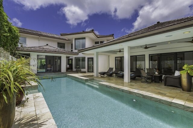 ラグジュアリー ゼン リトリート 3 ベッドルーム ホーム バイ レッドオーニング