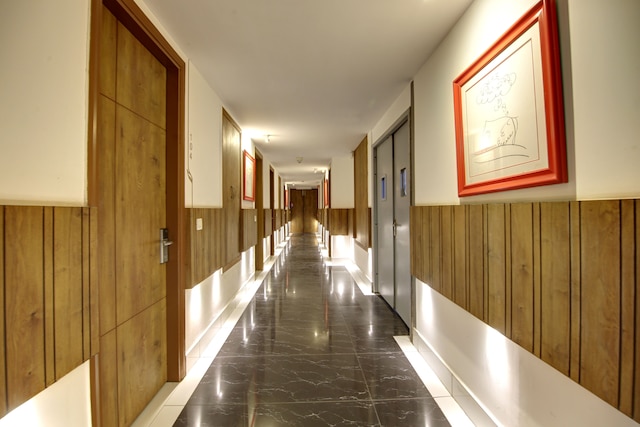 タウン パレス イン