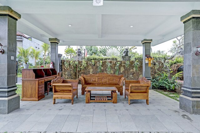 キャピタル O 90654 ポンドック ウィサタ ブアナ アメルタ