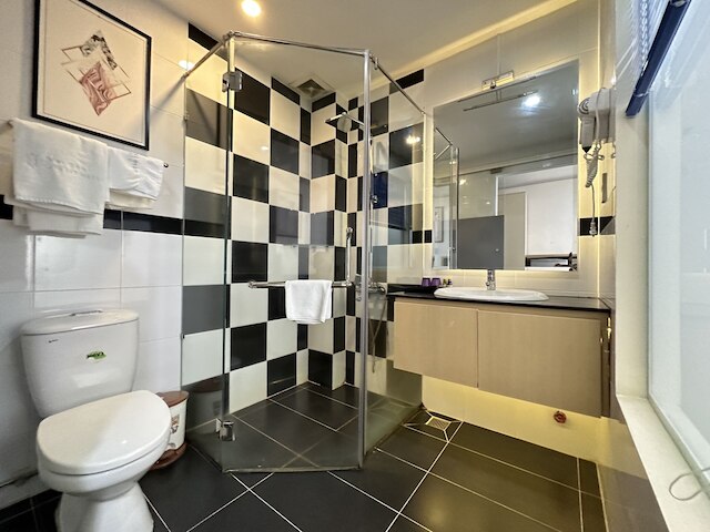 キャピタル O 963 ザ レジデンス オリンピア