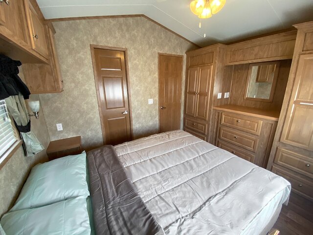 ファルコン コテージ