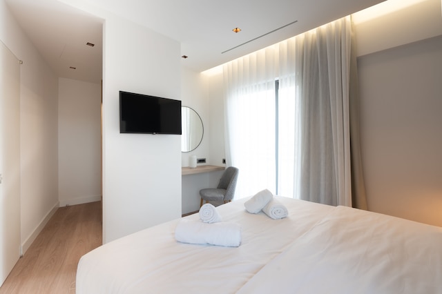 アクロポリス マジェスティック ビュー アパートメンツ