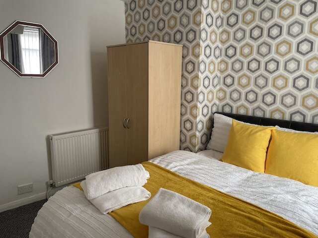 チャーミング 2  ベッド ハウス イン ウェイバーツリー リバプール