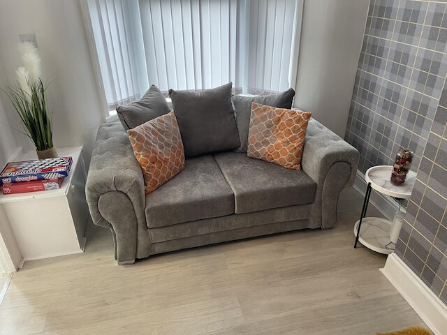 チャーミング 2  ベッド ハウス イン ウェイバーツリー リバプール