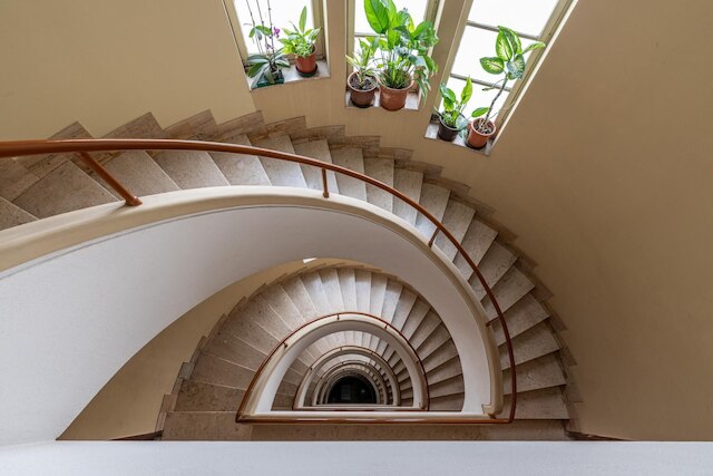 アッパルタメント ア ドゥエ パッシ ダ ヴィッラ トラビア