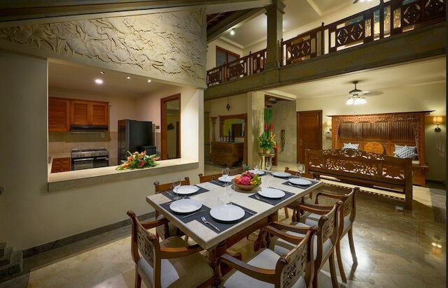 ヴィラデシンバアットセミニャックオベロイ