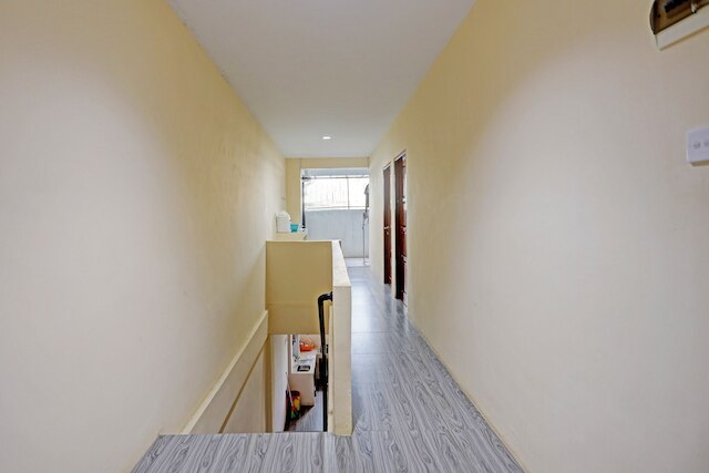 ホテル O アウリア ホームステイ シャリア