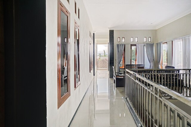 OYO ライフ 90472 ヴィラ ドゥア ドゥア