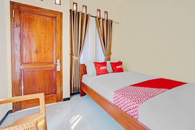 OYO ライフ 90472 ヴィラ ドゥア ドゥア