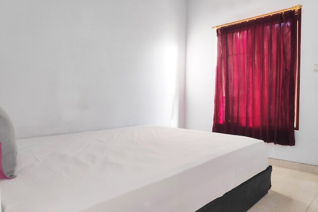 スポット オン 90962 セダナ ハウス