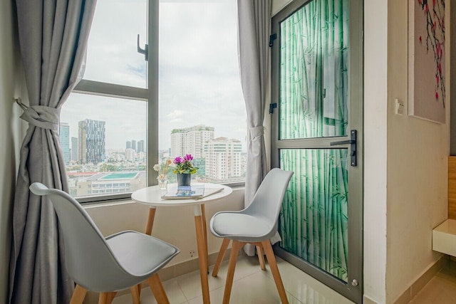 リサズホーム - ミレニアム ラグジュアリー