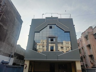 ザ・ドルフィンパークホテル