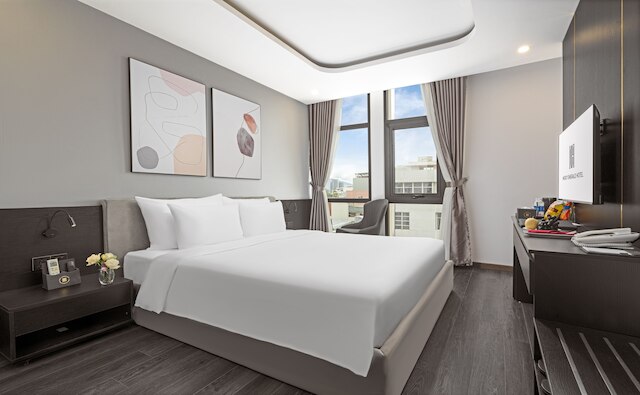 メルシーエメラルドホテル