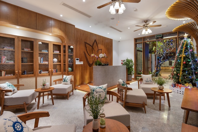 ヴァーナルホームブティックダナンホテル