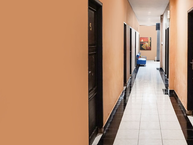 ホテル O マカッサル ニア モール パナクッカン フォーマリー サヤン ホーム ステイ